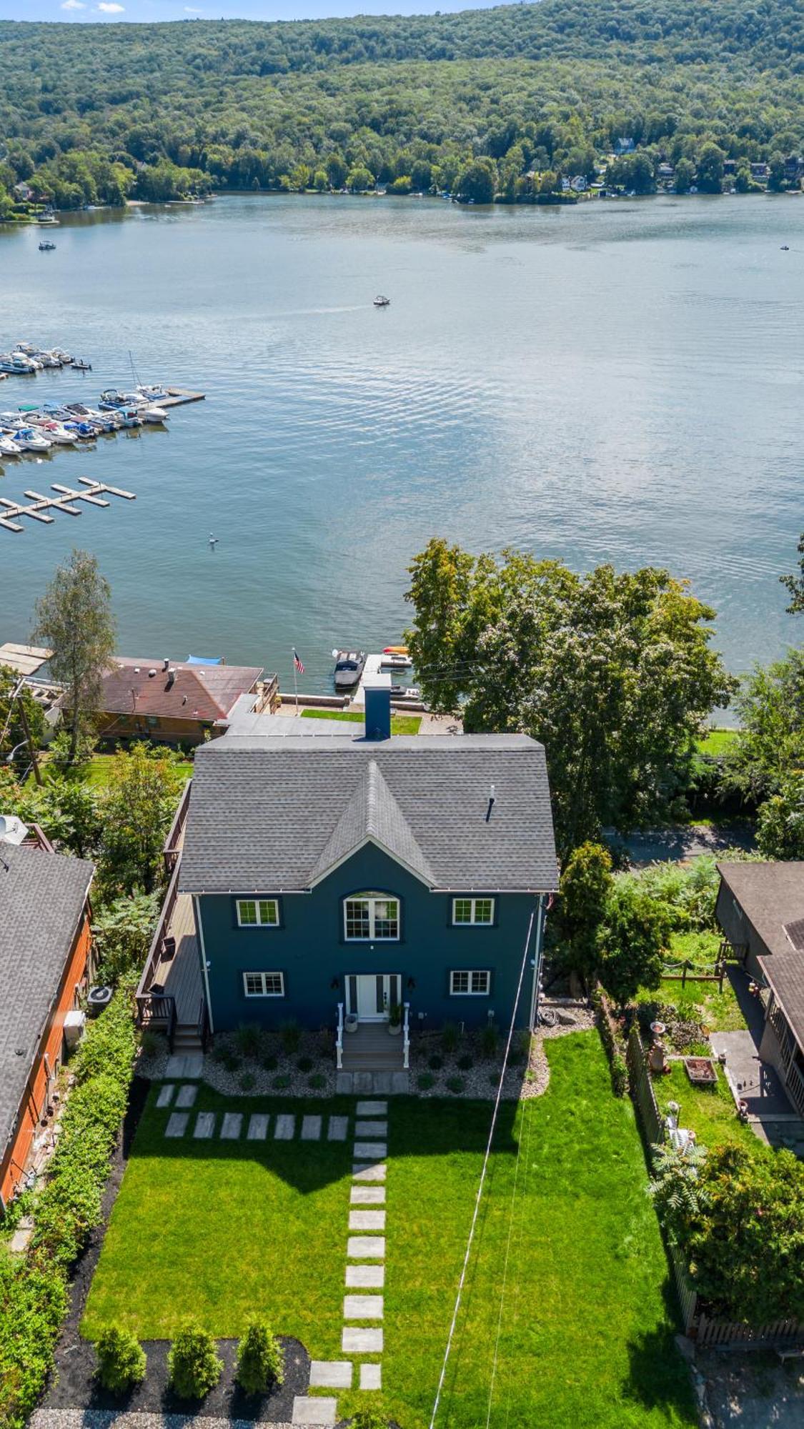 Lakeview House - Hot Tub - Firepit - Stunning Views - Spacious Deck - Cozy Living Room - Bar Greenwood Lake Exterior photo